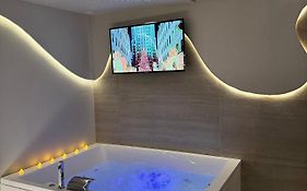 Spa Privatif - Love Room Luxe - Proche Disney